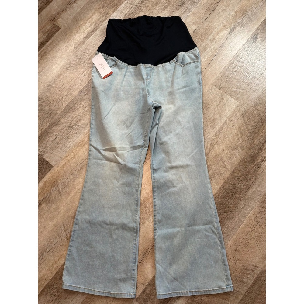 NWT Isabel Maternity Over Belly Flare Jeans Light Wash Size 16
